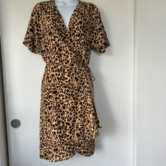 Babaton Medium Animal Print Wrap Dress - Picture 1 of 4